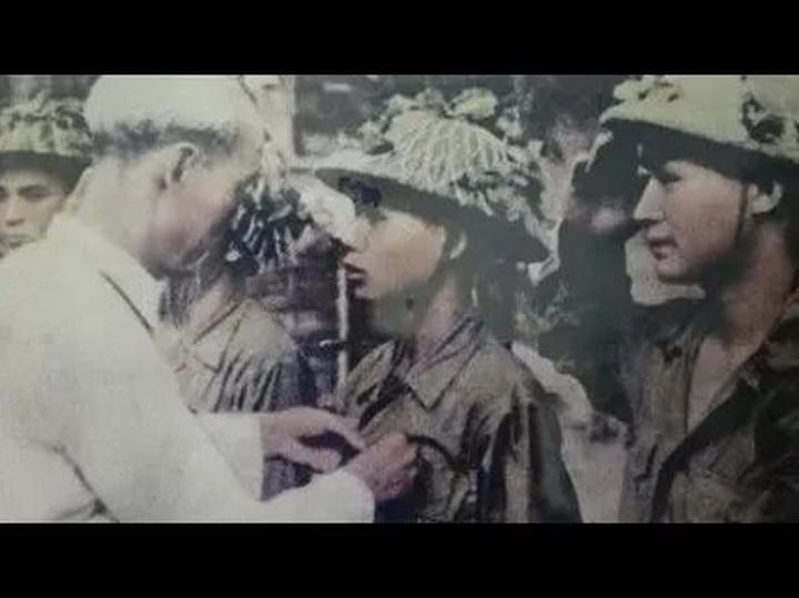 Học tiếng Anh và tìm thấy tình yêu: Câu chuyện của chị An và anh David